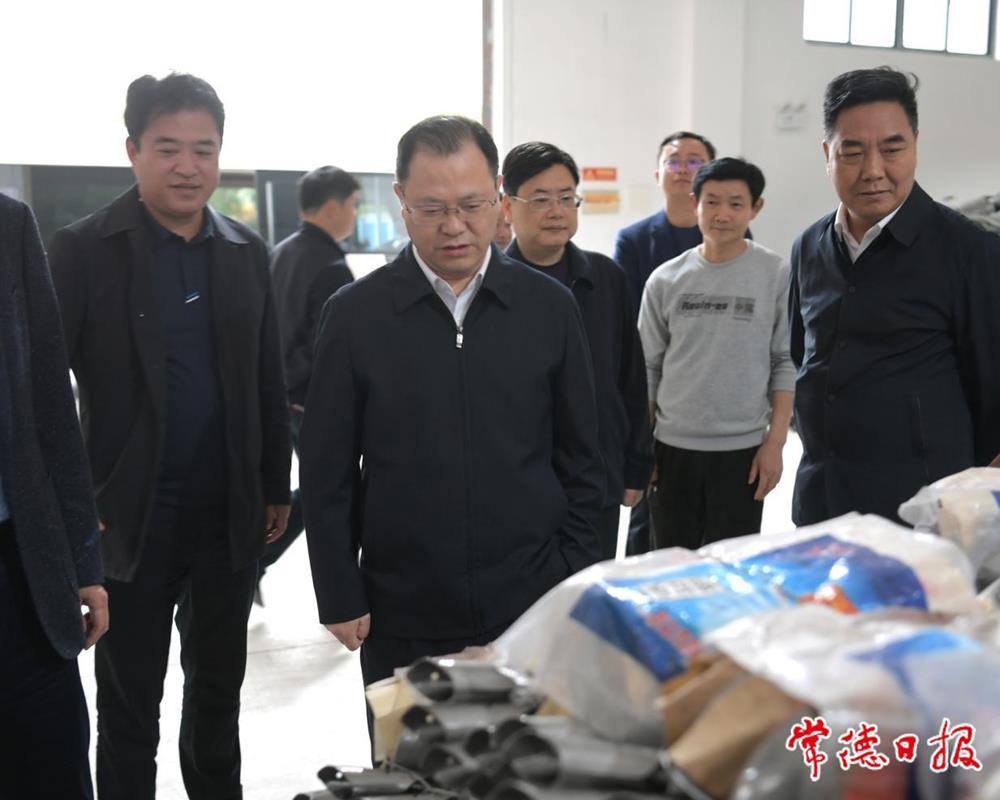 b627b3bfd2934a50a46b361fa4367209.jpg b627b3bfd2934a50a46b361fa4367209.jpg